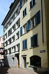 Strehlgasse 13